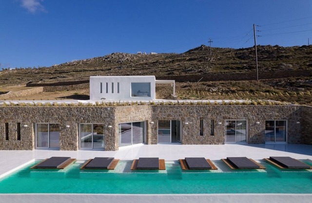 Mega Mansion I - Seis Habitaciones Villa, Capacidad 13