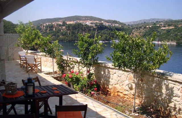 Meganisi Blue apartment