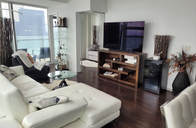mehri suites