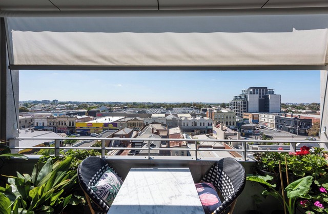MELB-WIL674 · Brunswick Retreat! 5th floor 1-bed