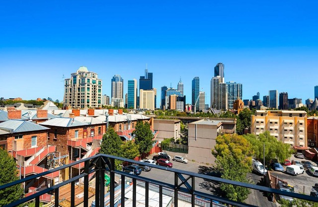 Melbourne Carlton Central Apartment Hotel Official