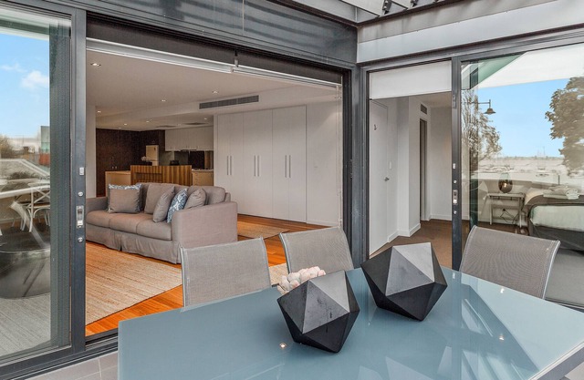 Melbourne Holiday Apartments Williamstown
