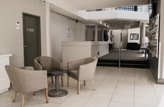 Melbourne Kew Central Apartments Official