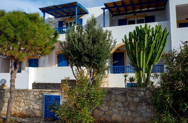 Meli Apartments near sea side