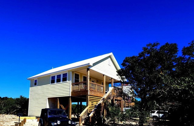 Mellow For Shore-Built in 2023-3.5 Miles off pavement 4WD required-AIR DOWN!!