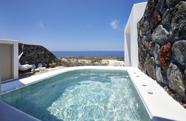 Mellow Luxury Cave