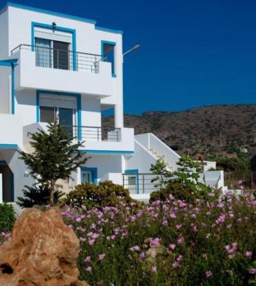 Meltemi Beach Apartments 2