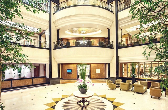 Menara Peninsula Hotel Jakarta