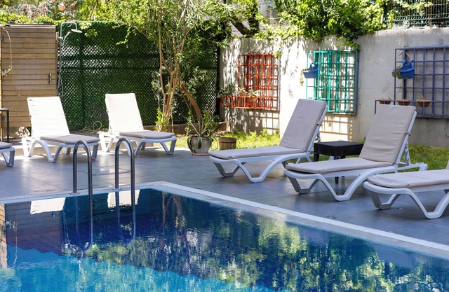 Mene City Hotel