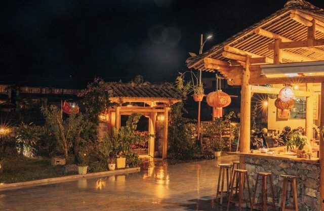 Meo Vac Clay House