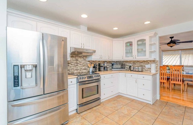 MercerIsland,largeyard,grill,fire pit