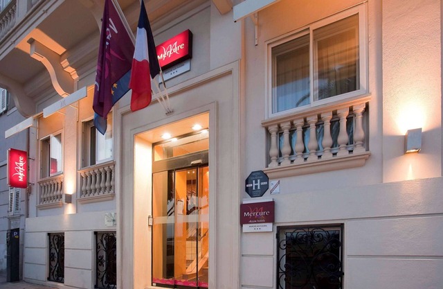 Mercure Nice Marche aux Fleurs