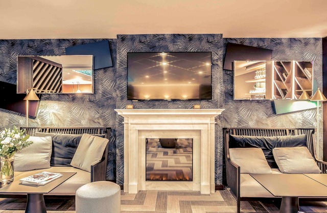 Mercure Paris Arc de Triomphe Etoile