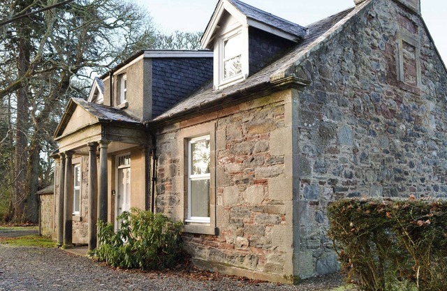 Alojamiento de 3 habitaciones en Kiltarlity, cerca de Beauly