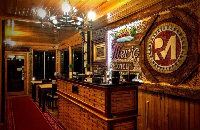 Meric Hotel
