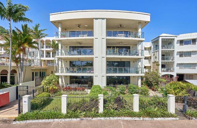 Meridien Beachfront Apartments at Trinity Beach
