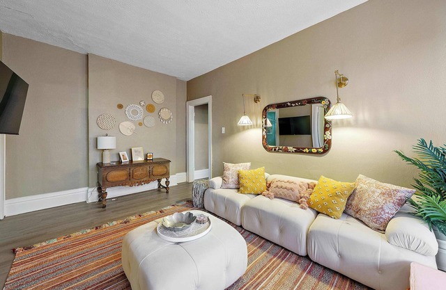 Merion Village Residences 1164.5
