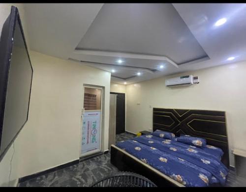Merit hotel & lounge
