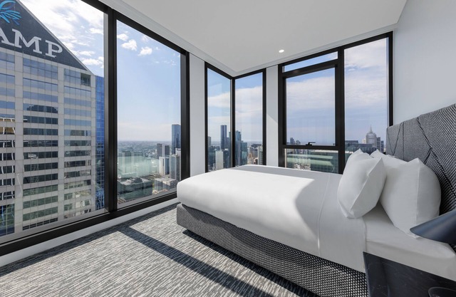 Meriton Suites Melbourne