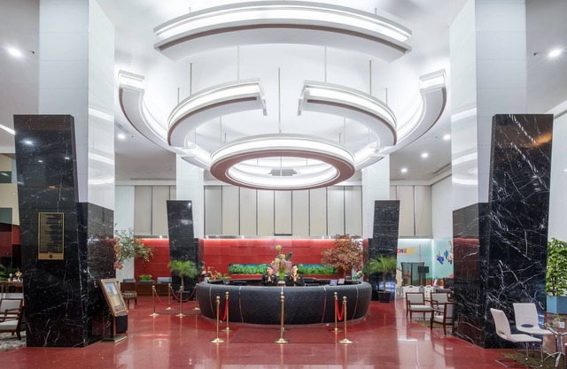 Merlynn Park Hotel