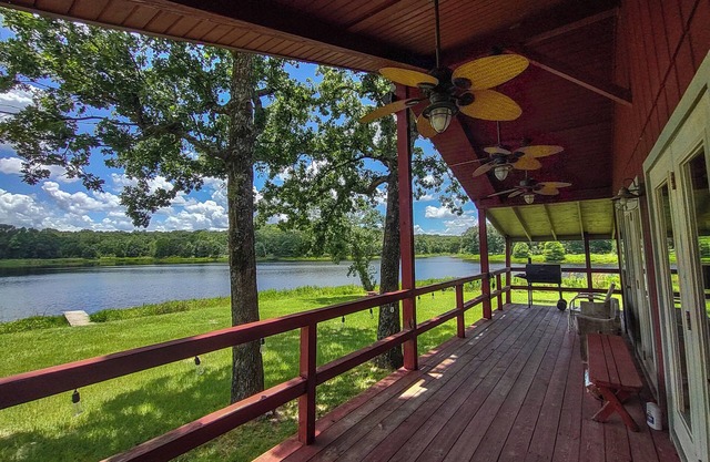 Mermaid Lake House - Arcridgeranchresort.com