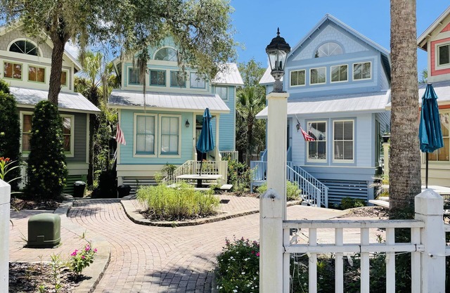 Mermaid's Rest Steinhatchee Landing Resort - Sleeps 6