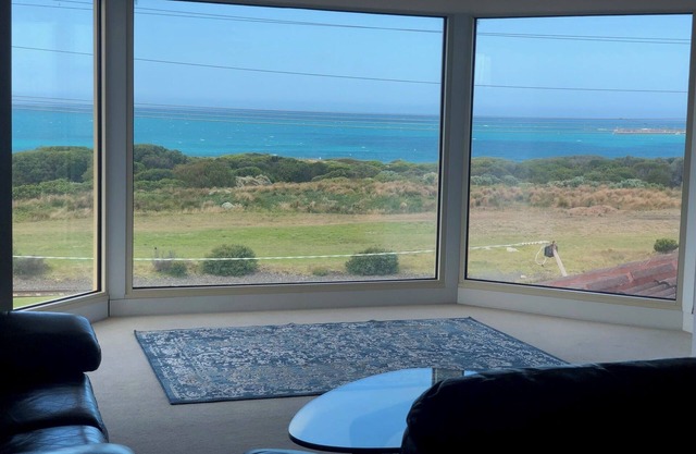 Merri Beach House - Frente a la playa con espectaculares vistas y conexión inalámbrica a internet gratuita