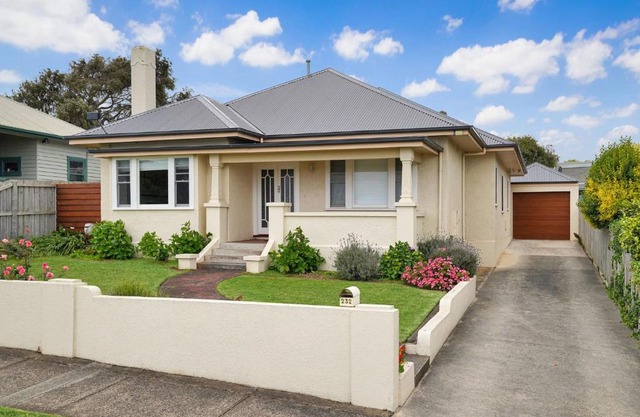 Merri Place
