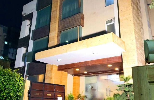 Merriment Hotel Sec 31