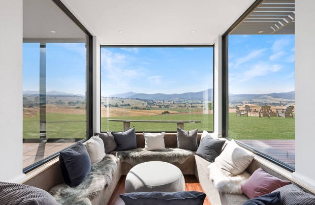 Merrivale Hill, Merrijig - Sleeps 10