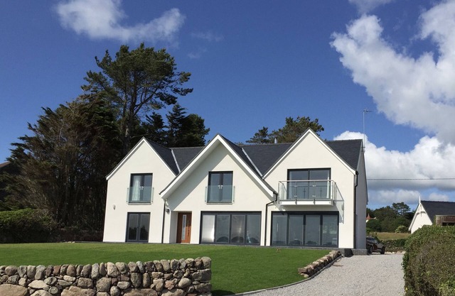 MERSE END, country holiday cottage, with open fire in Dalbeattie