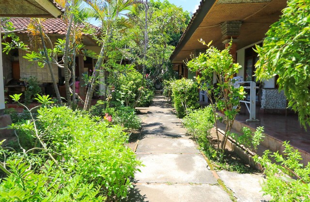 Mertha Jati Hotel & Bungalow