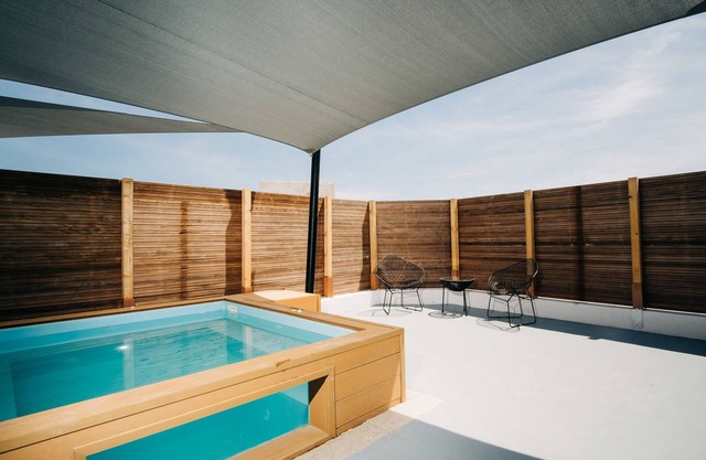 Mesanto Luxury Suites