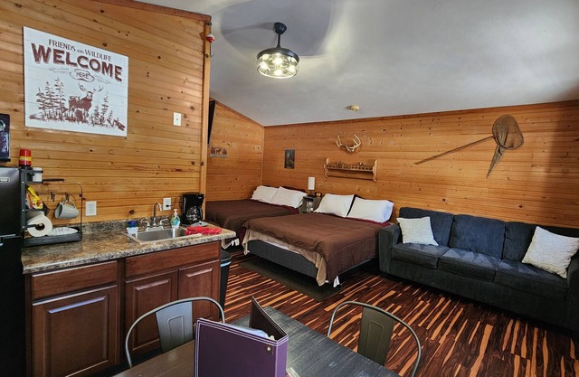 Methner's High Bridge Cabin #2