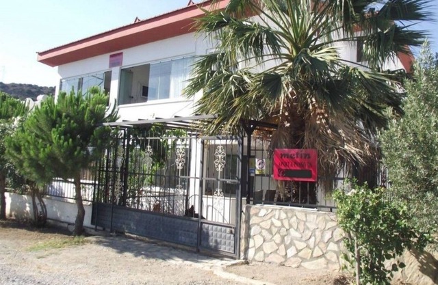 Metin Apart