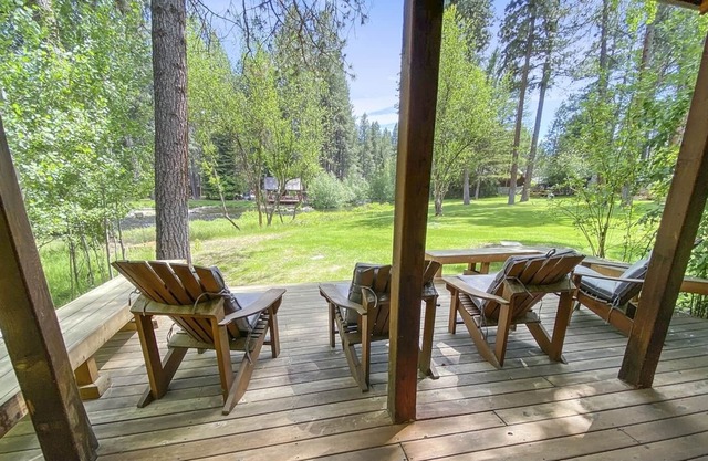 Hermosa cabaña a solo pasos del río Metolius: pesca, barbacoa y más