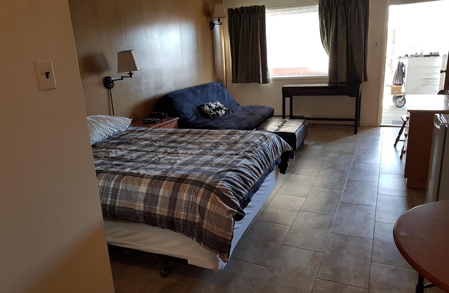 Metro Inn