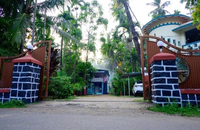Mhatre Wadi Resort & Resturant