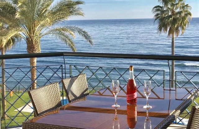 MI CAPRICHO B16 Beachfront Apartment