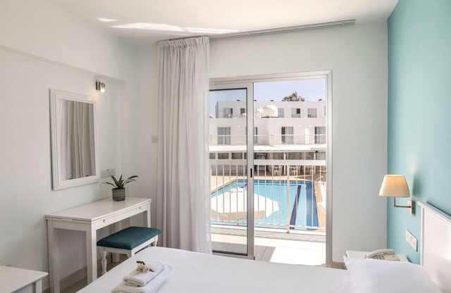 Mia hotel apartment