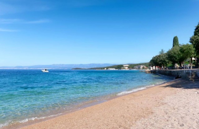 Apartamento Mia (MLK370) en Krk/Malinska - 5 personas, 1 dormitorios