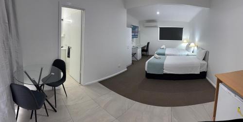 Mia Motel