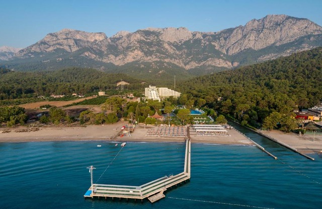 Miarosa Ghazal Resort