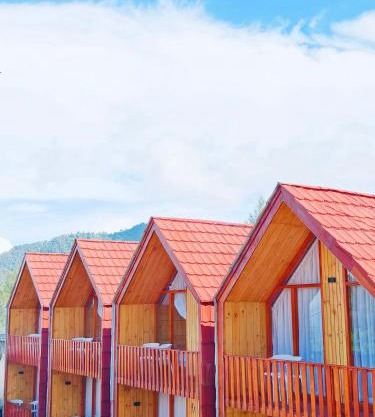 miarzafa cabin house