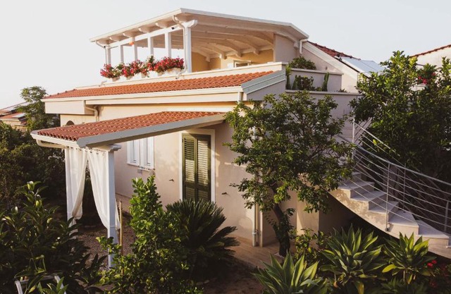 Michelino House