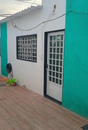 Micro-casa 2 Pedregal Novo Gama GO prox Valparaíso ideal p trabalho descanso e silêncio