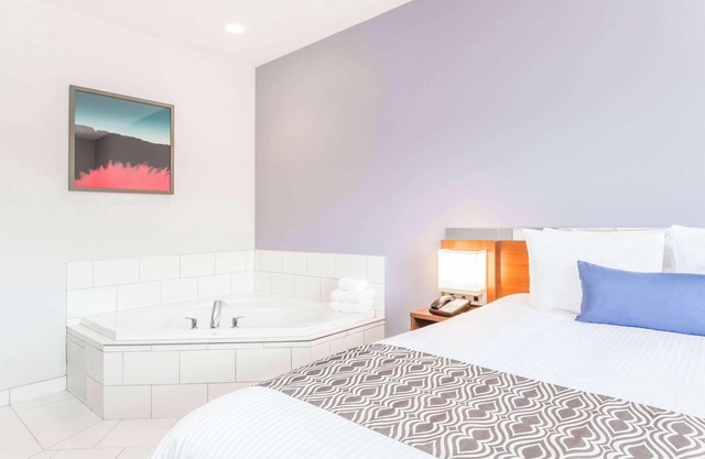 Microtel Inn & Suites by Wyndham Sault Ste. Marie