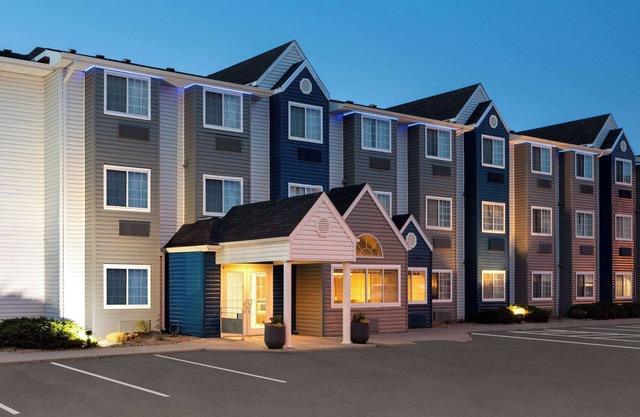 Microtel Inn & Suites by Wyndham Rapid City