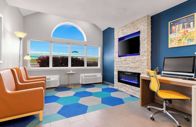 Microtel Inn & Suites by Wyndham Tulsa/Catoosa Route 66