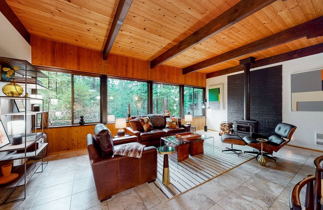 Mid-century home in the redwoods with expansive deck, garden & woodstove